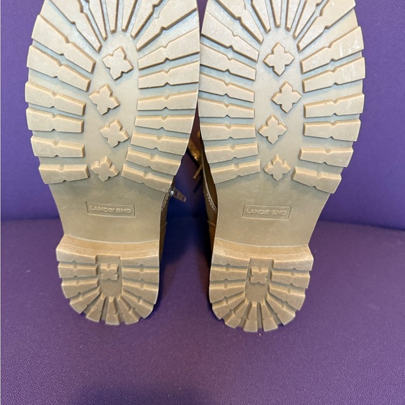 Lands' End Brown Ankle Boots with Star Accents - Picture 4 of 4